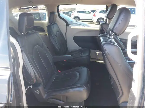 2C4RC1EG7HR531420 2017 CHRYSLER PACIFICA - Image 8