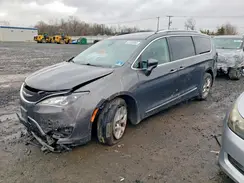 2C4RC1EG7HR538450 2017 CHRYSLER PACIFICA