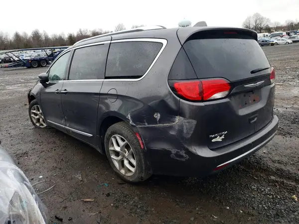 2C4RC1EG7HR538450 2017 CHRYSLER PACIFICA - Image 2