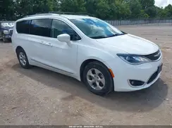 2C4RC1EG7HR539081 2017 CHRYSLER PACIFICA