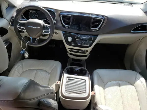 2C4RC1EG7HR545110 2017 CHRYSLER PACIFICA - Image 8