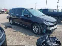 2C4RC1EG7HR553871 2017 CHRYSLER PACIFICA