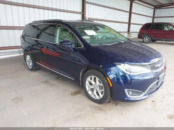 2C4RC1EG7HR559489 2017 CHRYSLER PACIFICA - Image 1