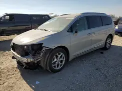 2C4RC1EG7HR560237 2017 CHRYSLER PACIFICA