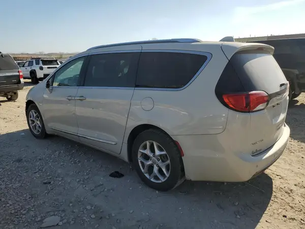 2C4RC1EG7HR560237 2017 CHRYSLER PACIFICA - Image 2