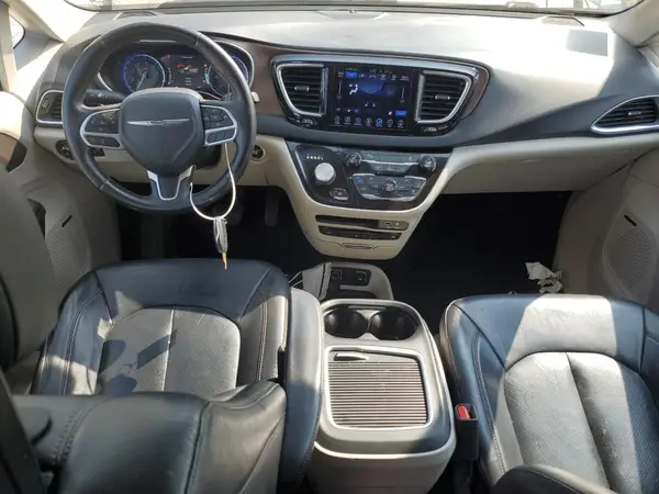 2C4RC1EG7HR592007 2017 CHRYSLER PACIFICA - Image 8