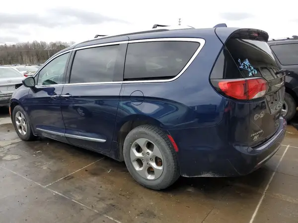 2C4RC1EG7HR594419 2017 CHRYSLER PACIFICA - Image 2
