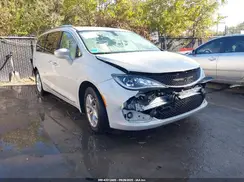 2C4RC1EG7HR603653 2017 CHRYSLER PACIFICA