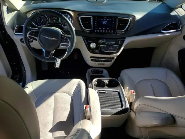 2C4RC1EG7HR628147 2017 CHRYSLER PACIFICA - Image 8