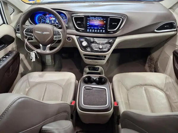 2C4RC1EG7HR650505 2017 CHRYSLER PACIFICA - Image 8