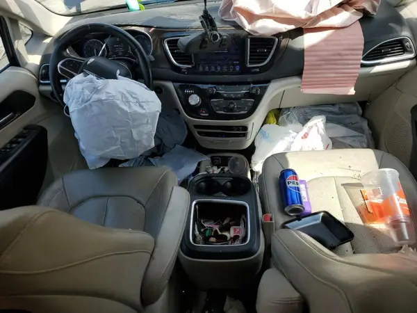 2C4RC1EG7HR688705 2017 CHRYSLER PACIFICA - Image 8