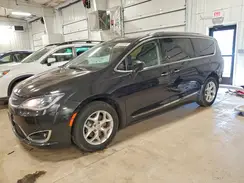 2C4RC1EG7HR756842 2017 CHRYSLER PACIFICA