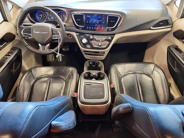 2C4RC1EG7HR770532 2017 CHRYSLER PACIFICA - Image 8