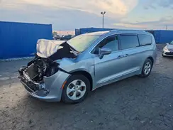 2C4RC1EG7HR778193 2017 CHRYSLER PACIFICA