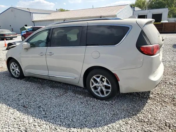 2C4RC1EG7HR782180 2017 CHRYSLER PACIFICA - Image 2