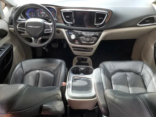 2C4RC1EG7HR796466 2017 CHRYSLER PACIFICA - Image 8