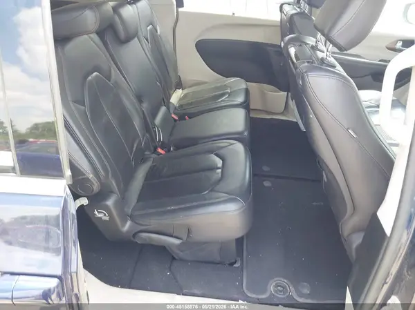 2C4RC1EG7HR811192 2017 CHRYSLER PACIFICA - Image 8