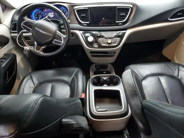 2C4RC1EG7HR812472 2017 CHRYSLER PACIFICA - Image 8