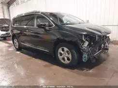 2C4RC1EG7HR839753 2017 CHRYSLER PACIFICA