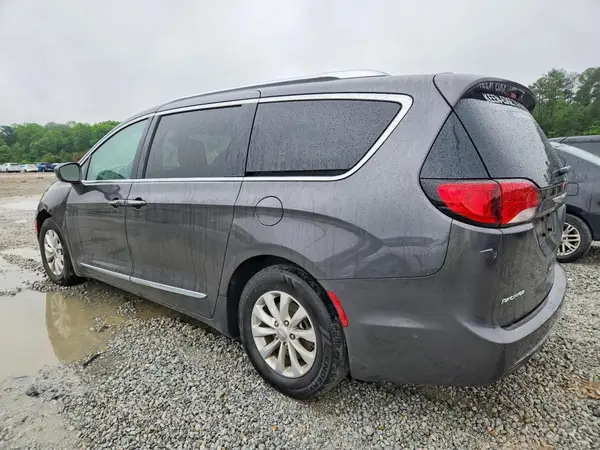 2C4RC1EG7JR101425 2018 CHRYSLER PACIFICA - Image 2