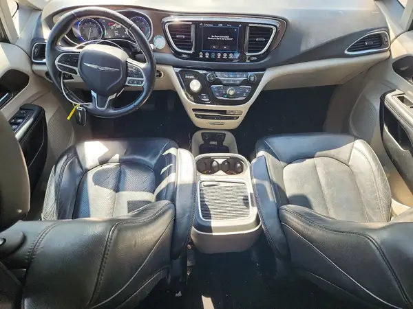 2C4RC1EG7JR108732 2018 CHRYSLER PACIFICA - Image 8