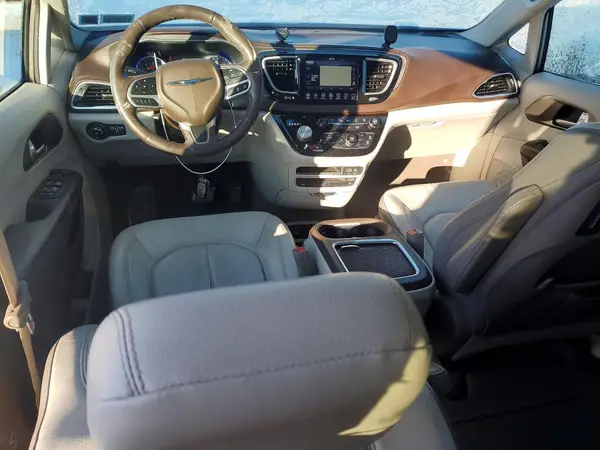 2C4RC1EG7JR113039 2018 CHRYSLER PACIFICA - Image 8
