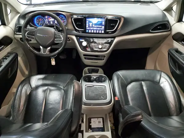 2C4RC1EG7JR116586 2018 CHRYSLER PACIFICA - Image 8