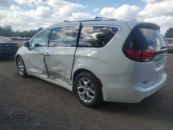 2C4RC1EG7JR128060 2018 CHRYSLER PACIFICA - Image 2