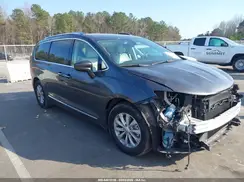 2C4RC1EG7JR136384 2018 CHRYSLER PACIFICA