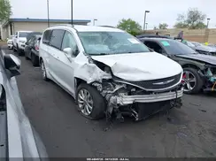 2C4RC1EG7JR144419 2018 CHRYSLER PACIFICA