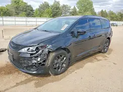2C4RC1EG7JR168218 2018 CHRYSLER PACIFICA