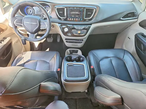 2C4RC1EG7JR271302 2018 CHRYSLER PACIFICA - Image 8
