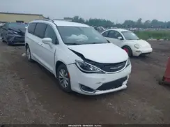 2C4RC1EG7JR292666 2018 CHRYSLER PACIFICA