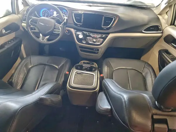 2C4RC1EG7JR294613 2018 CHRYSLER PACIFICA - Image 8
