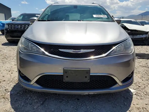 2C4RC1EG7JR330347 2018 CHRYSLER PACIFICA - Image 2