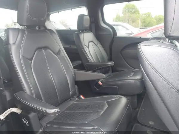 2C4RC1EG7KR588322 2019 CHRYSLER PACIFICA - Image 8