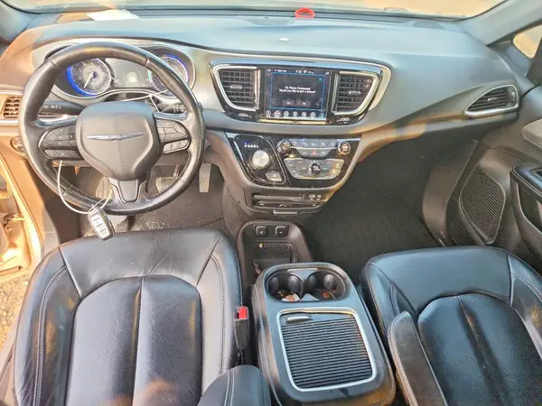 2C4RC1EG7KR590135 2019 CHRYSLER PACIFICA - Image 8