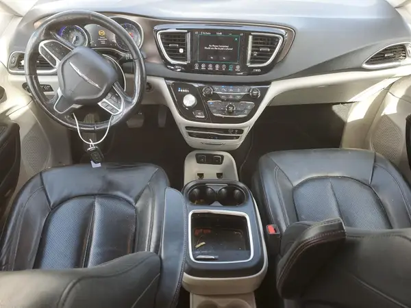2C4RC1EG7KR635977 2019 CHRYSLER PACIFICA - Image 8