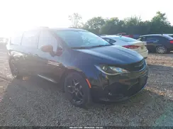 2C4RC1EG7KR667540 2019 CHRYSLER PACIFICA