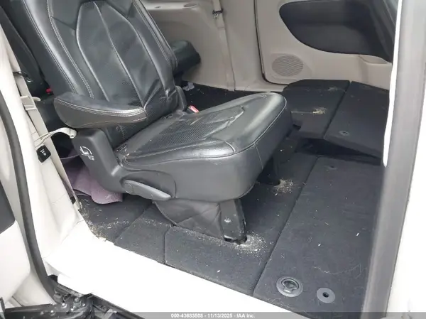2C4RC1EG7KR702464 2019 CHRYSLER PACIFICA - Image 8