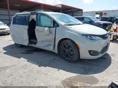 2C4RC1EG7KR733536 2019 CHRYSLER PACIFICA