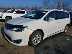 2C4RC1EG7KR741345 2019 CHRYSLER PACIFICA