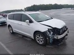 2C4RC1EG7KR746254 2019 CHRYSLER PACIFICA