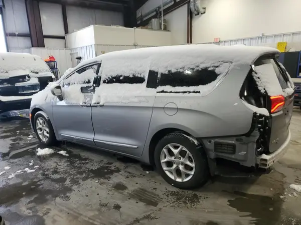 2C4RC1EG7LR109978 2020 CHRYSLER PACIFICA - Image 2