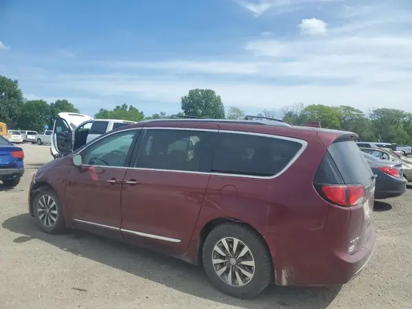 2C4RC1EG7LR118891 2020 CHRYSLER PACIFICA - Image 2