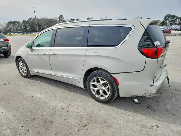 2C4RC1EG7LR121063 2020 CHRYSLER PACIFICA - Image 2