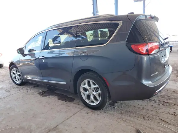 2C4RC1EG7LR138378 2020 CHRYSLER PACIFICA - Image 2