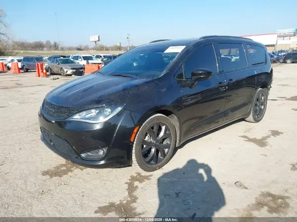 2C4RC1EG7LR217517 2020 CHRYSLER PACIFICA - Image 2