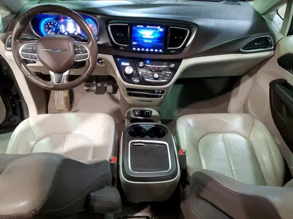 2C4RC1EG8HR514187 2017 CHRYSLER PACIFICA - Image 8