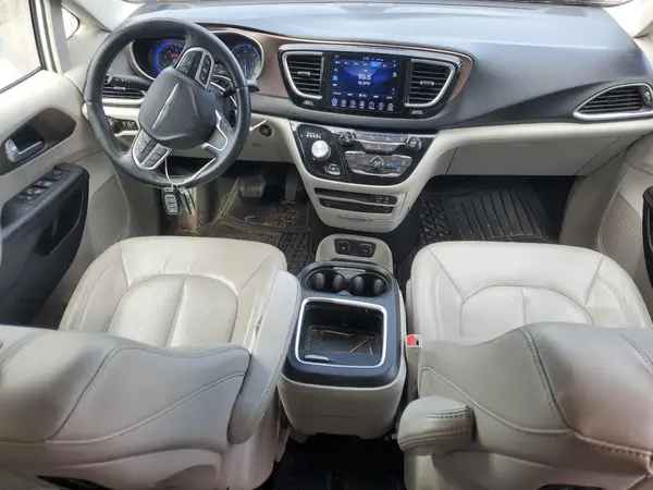 2C4RC1EG8HR514304 2017 CHRYSLER PACIFICA - Image 8